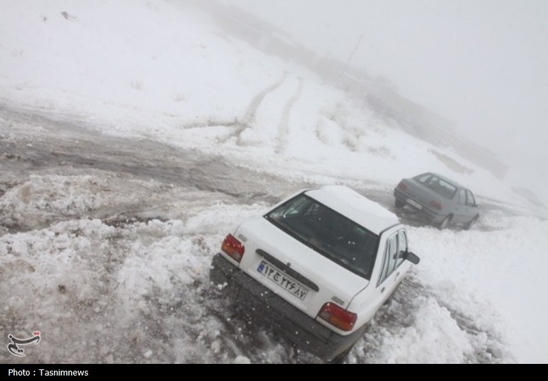 آماده‌باش زمستانی راهداران سمنان؛ 184 نیرو در محورهای برف‌گیر ‌