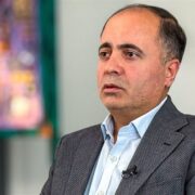 ارز ترجیحی نهاده‌های دامی تا پایان سال حذف نمی‌شود