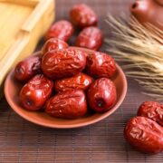 خواص بی شمار عناب که پس از مصرف نصیب بدن تان می شود/ بیش از حد نخورید