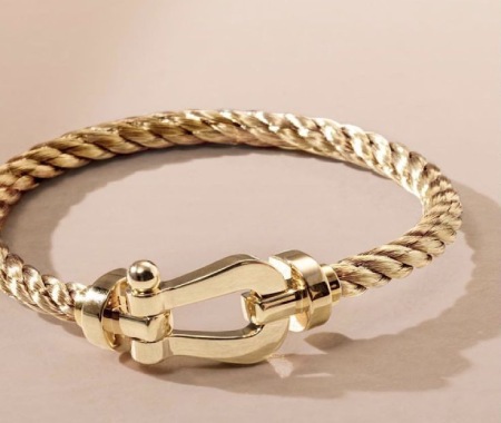 دستبند بنگلا: نماد سنتی زیبایی در دنیای مد