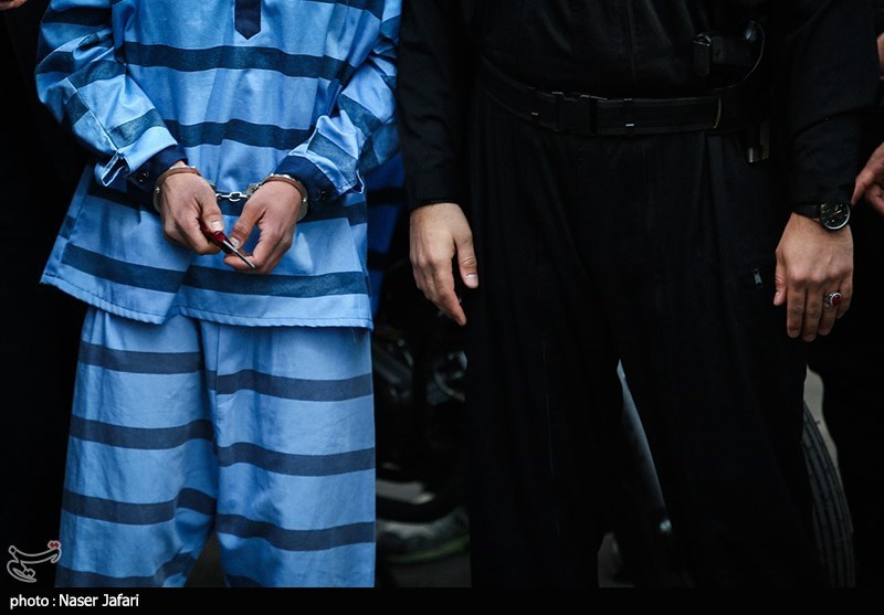 مزاحمتی که برای زن جوان داشتم رنگ خون گرفت