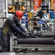 هدف‌گذاری ایجاد 20 هزار و 500 شغل در لرستان برای سال 1404