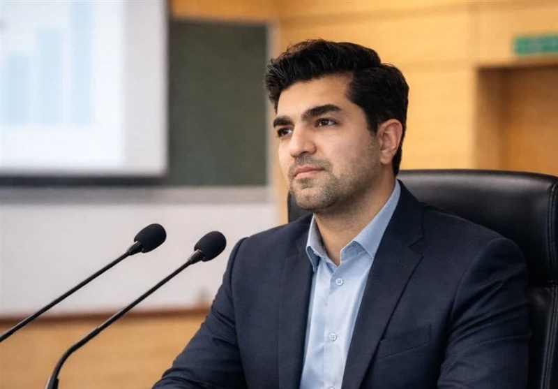 سنجش نسبت بین دانش‌آموزان نسل z و آلفا با سیره شهدا