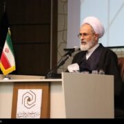 آیت‌الله اعرافی: روحانیت خط مقدم مواجهه تمدنی با غرب است