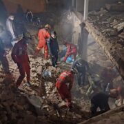 انفجار شدید در قم / یک ساختمان مسکونی کامل ویران شد