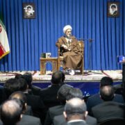 ایران جزء 22 اقتصاد بزرگ جهان است/ ضعف در توزیع عادلانه ثروت