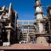 بررسی واگذاری 7/7 درصد پالایش نفت ستاره خلیج فارس در هیات واگذاری