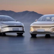 دو نسخه برای صنعت خودرو؛ رقابت‌گریزی ایرانی یا رقابت‌پذیری ژاپنی