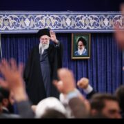 روایت دیداری که دلها را لرزاند؛ آذربایجان ایستاد، آقا «پدرانه» حکم داد