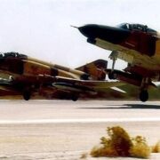 ناگفته‌هایی خلبانان هوانیروز از جنگ؛ آماده‌سازی 142 جنگنده در ‌17 ساعت