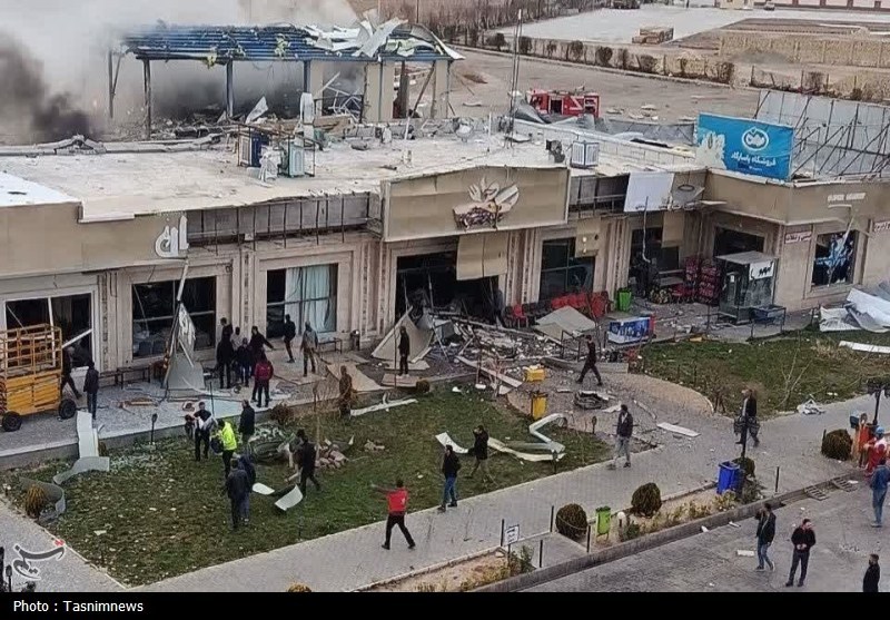 17 شهید در حمله تروریستی دشمن به دو نقطه از آزادراه زنجان به قزوین