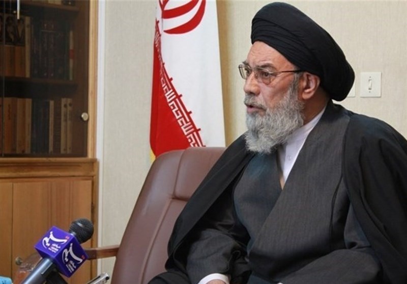 امام جمعه اصفهان: همه به علم، فقاهت و اجتهاد رهبر جدید اعتراف دارند