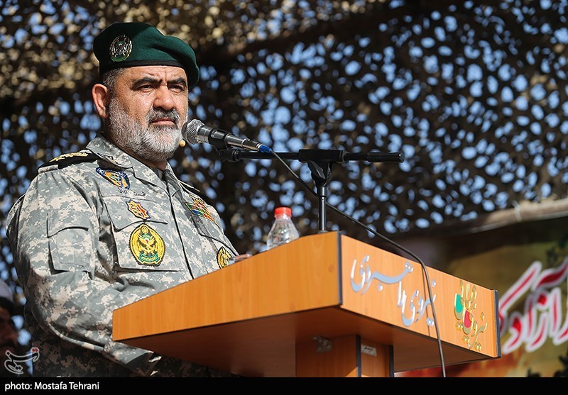 امیر ایرانی: در سرتاسر سواحل مکران منتظر انتقام خون شهدای دنا هستیم