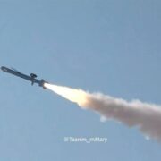 انهدام موشک کروز آمریکایی در آسمان استان مرکزی