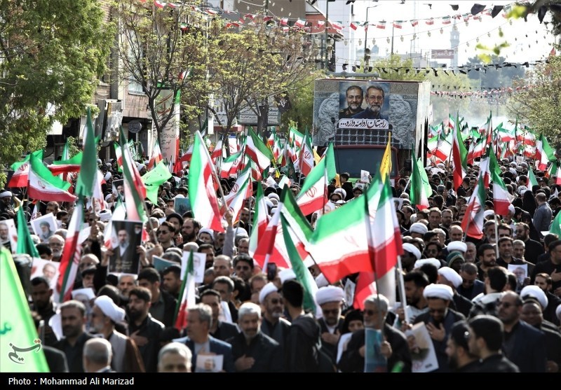 بدرقه تا بهشت؛ وداع باشکوه مردم قم با شهید لاریجانی+تصاویر شهید علی لاریجانی , شهید , اخبار قم ,