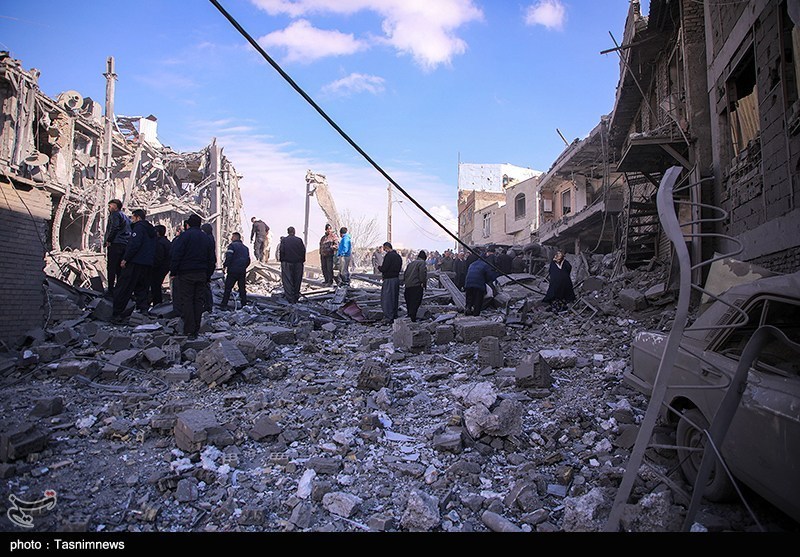 حمله موشکی اسرائیل به مناطق مسکونی ارومیه/بیمارستان طالقانی تخریب شد