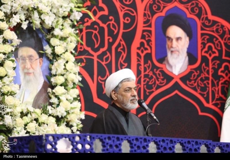 حکم مهدورالدم بودن ترامپ و نتانیاهوی خبیث صادر شود