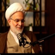 رهبر جدید انقلاب پدر همه امت است/با تدبیر از این روزها عبور می‌کنیم