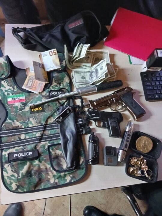 مامور قلابی دستگیر شد + عکس مامور قلابی دستگیر شد + عکس