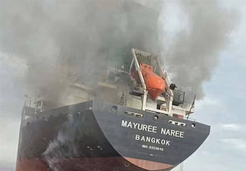 کشتی تایلندی پهلو گرفته در قشم، بدون خدمه است