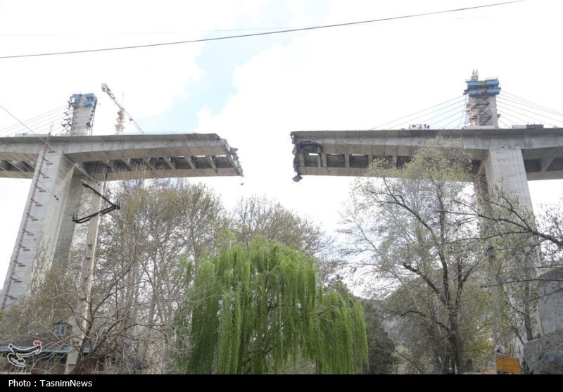 تصاویر پل B1 کرج پس از حمله آمریکایی ـ صهیونی تصاویر پل B1 کرج پس از حمله آمریکایی ـ صهیونی