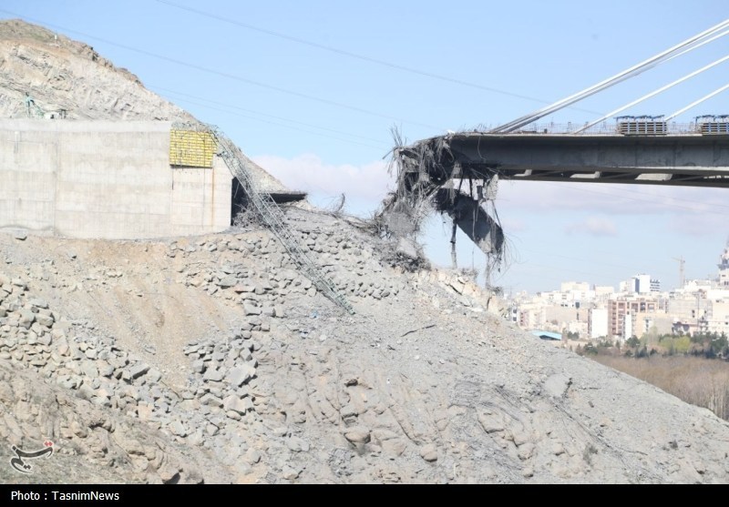 تصاویر پل B1 کرج پس از حمله آمریکایی ـ صهیونی تصاویر پل B1 کرج پس از حمله آمریکایی ـ صهیونی