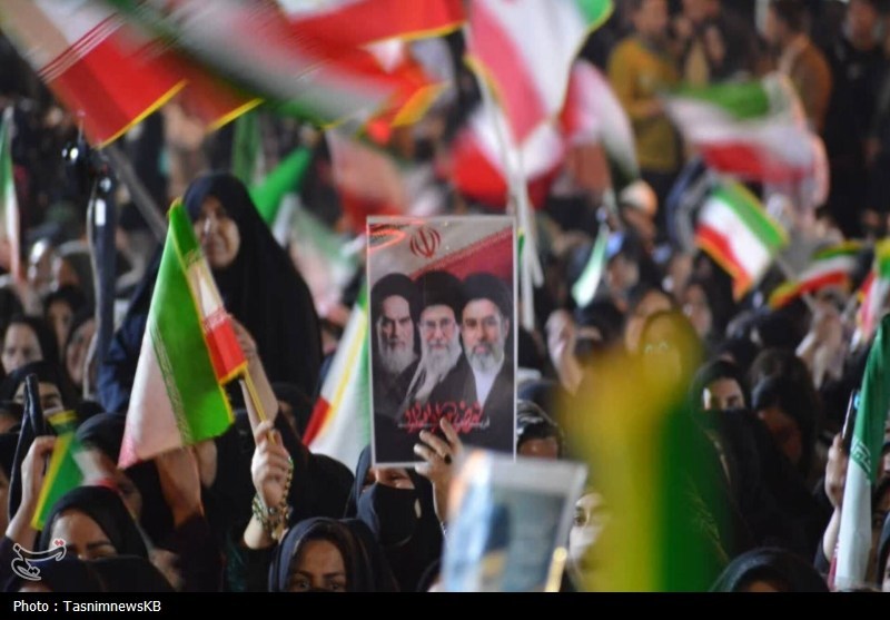 حضور خروشان مردم کهگیلویه در حمایت از انقلاب در شب سی و سوم+تصاویر اخبار استان کهگیلویه و بویراحمد , اخبار کهگیلویه , انقلاب اسلامی ,