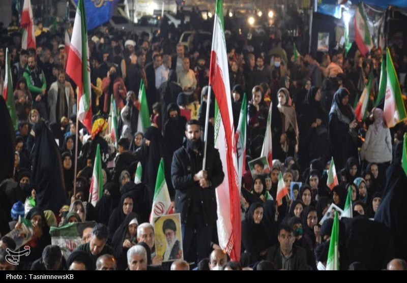 حضور خروشان مردم کهگیلویه در حمایت از انقلاب در شب سی و سوم+تصاویر اخبار استان کهگیلویه و بویراحمد , اخبار کهگیلویه , انقلاب اسلامی ,