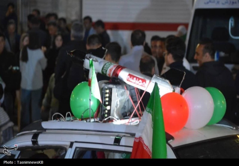 حضور خروشان مردم کهگیلویه در حمایت از انقلاب در شب سی و سوم+تصاویر اخبار استان کهگیلویه و بویراحمد , اخبار کهگیلویه , انقلاب اسلامی ,