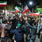 حماسه مردم همدان برای دفاع از وطن با حضور پرشور