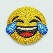 خندیدن در روزهای بمباران!