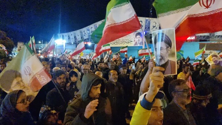 شکوه حضور ساوجی‌ها در پنجاه و پنجمین شب بیعت با رهبر معظم انقلاب