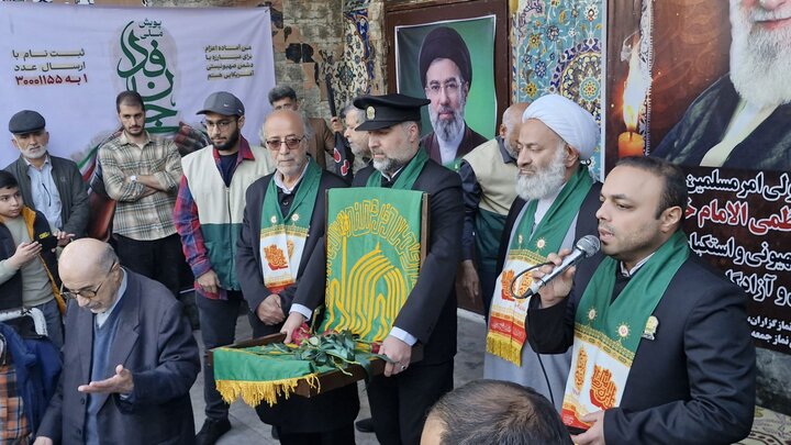 لاهیجان معطر به حضور خادمان رضوی شد