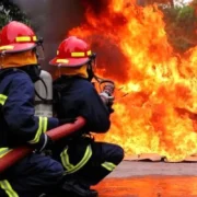 وقوع آتش‌سوزی مهیب در خیابان شافعی درگهان+ جزئیات