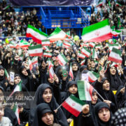 پنجاه و دومین شب رامیان‌ها در سنگر خیابان