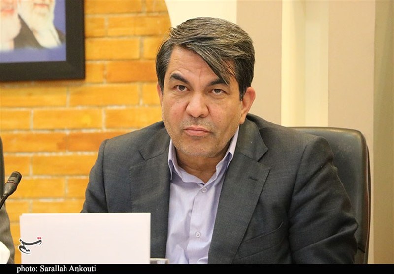 انتقاد استاندار کرمان از ضعف جذب اعتبارات و رویکرد فانتزی به بهره‌وری