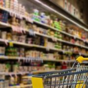 بازار یاسوج در تله سردرگمی