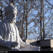 تأملی بر راز ماندگاری شاهنامه/ فردوسی چگونه ایران را زنده کرد‌؟