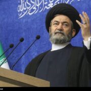 آیت‌الله عاملی: آمریکا در میدان شکست خورد و به جنگ رسانه‌ای پناه برد