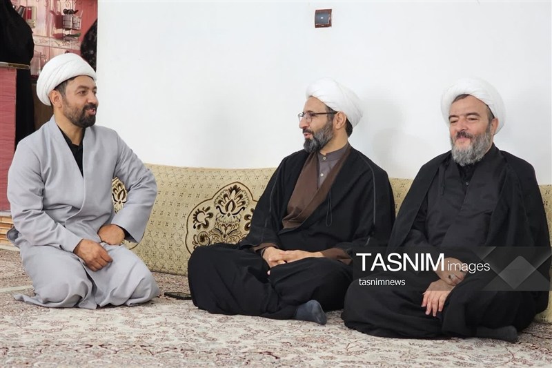 دیدار صمیمانه نماینده ولیفقیه در کردستان با روحانیون بیجار+تصویر اخبار بیجار , اخبار استان کردستان ,