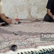 رفوگری فرش بیرجند در پیچ‌وخم رکود؛ هنری که نفس‌های آخر می‌کشد+ تصویر