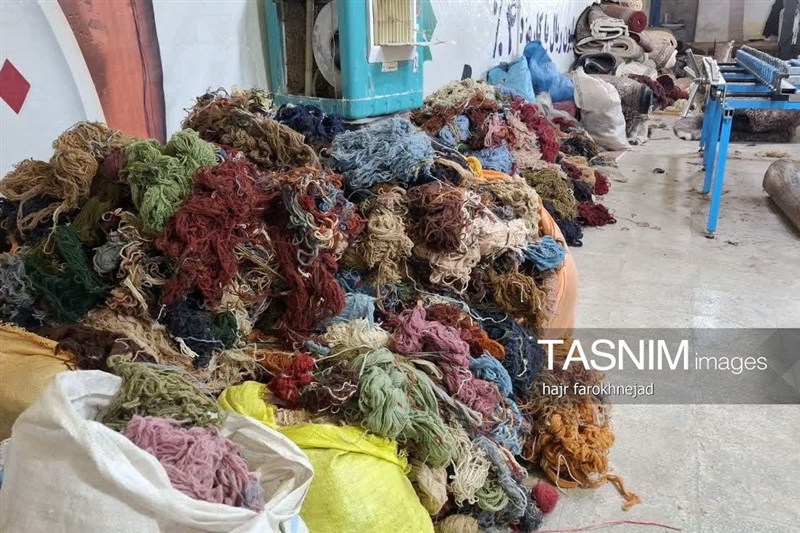 رفوگری فرش بیرجند در پیچوخم رکود؛ هنری که نفسهای آخر میکشد+ تصویر اخبار استان خراسان جنوبی , خبرگزاری تسنیم , فرش ایرانی ,