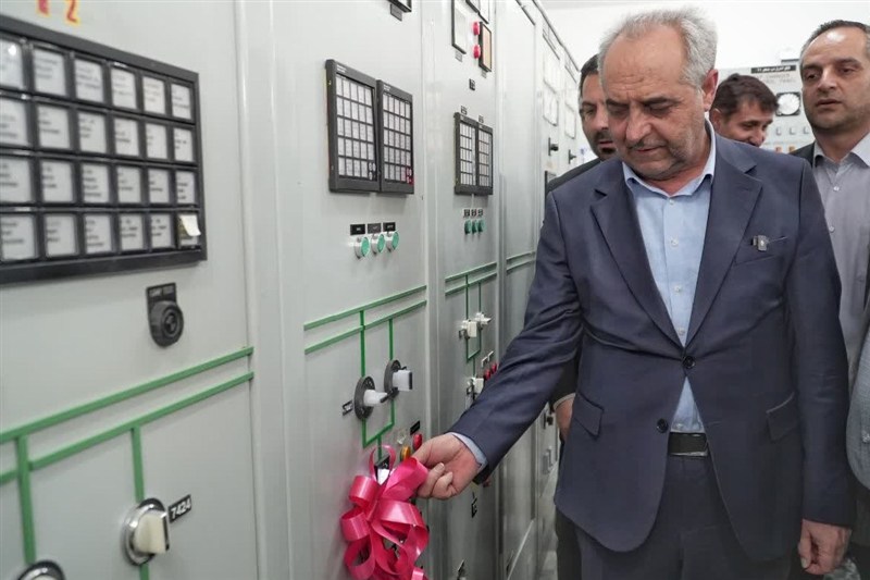 سرمست: از احداث و توسعه نیروگاه‌های خورشیدی پشتیبانی می‌کنیم
