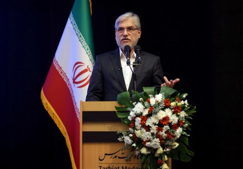 وزیر علوم: کلاس‌های دانشگاه در سال تحصیلی جدید حضوری شد