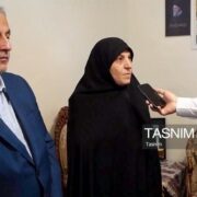 8 هزار دیدار با خانواده شهدا؛ سیره شهدای کارمند مستندسازی شود