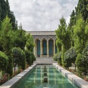 آوای سکوت در باغ صائب؛ مأمن کلمات در قلب اصفهان
