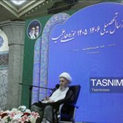 آیت‌الله سبحانی: انقلاب اسلامی جزئی از برکات حوزه علمیه قم است