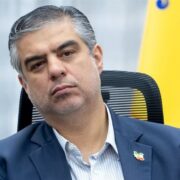 استاندار مرکزی: جمعیت سیال 5 شهرستان در توزیع منابع و خدمات لحاظ شود