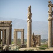 تخت‌جمشید در محاصره طرح‌های شهری