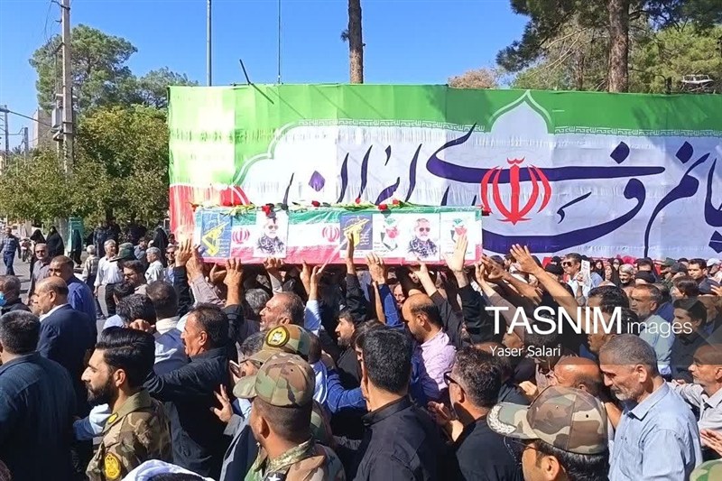 تشییع باشکوه ‌پیکر سردار شهید حسین ظریفی در گناباد + تصاویر